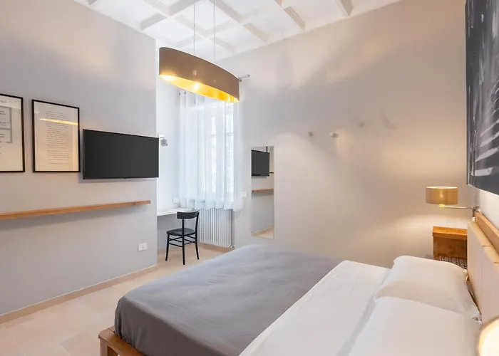 Agnone 18 By Domusextra Neapel