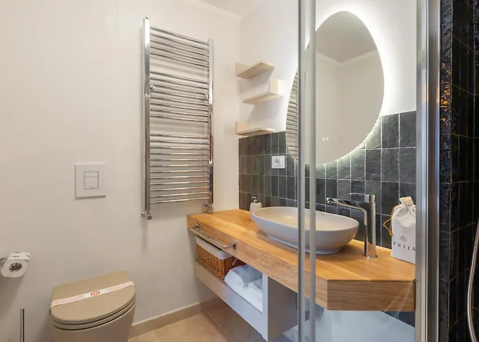 Apartment Agnone 18 By Domusextra